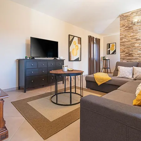 Holiday home Hohe Lage, Eingezaeunter Hof, Panoramablick